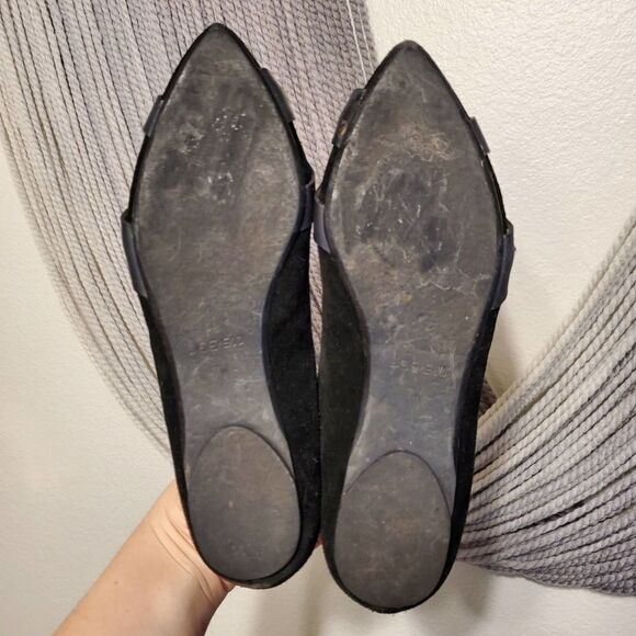 Joe's Jeans Josie Chain Detail Pointed Flat Sz 7 - Picture 6 of 7